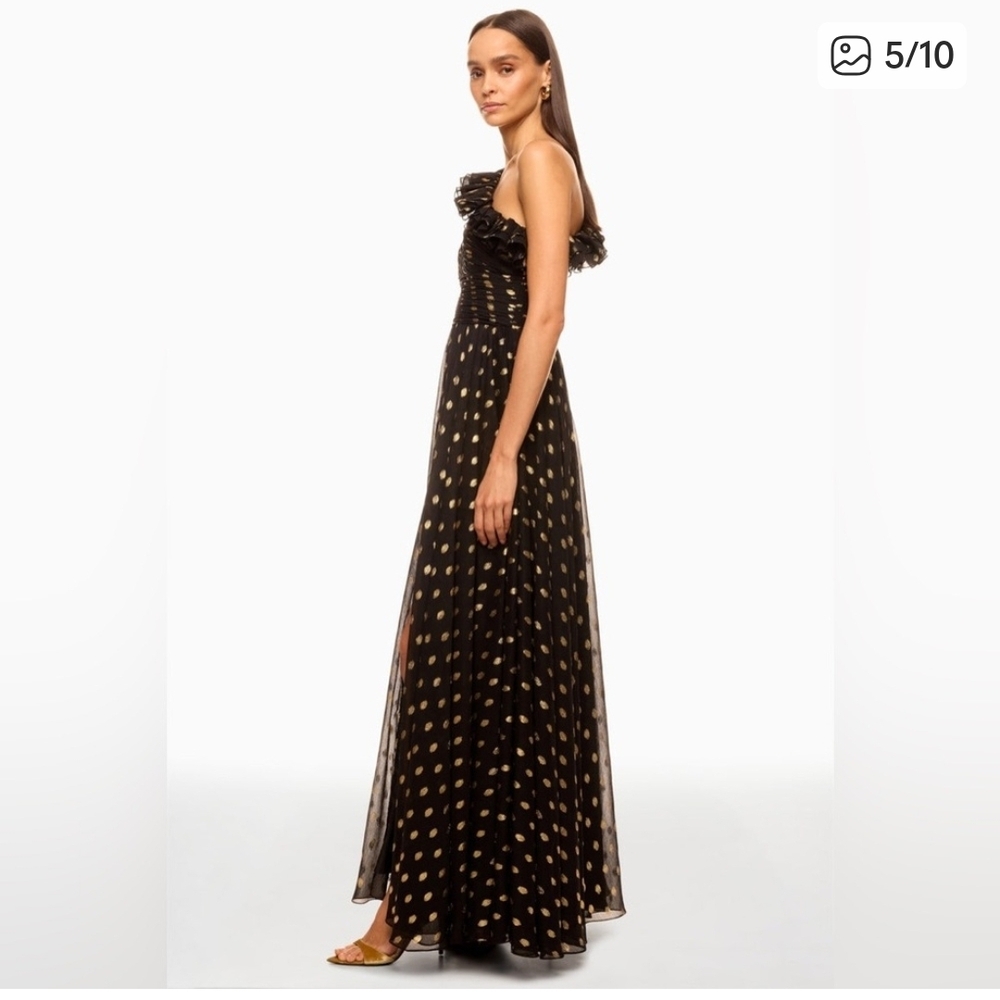 Elegant Black and Gold Polka Dot Evening Gown